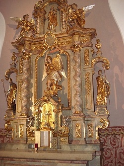 Mittergars Altar
