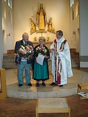 Diamantene Hochzeit Ehepaar Eppler in Ottobrunn - in der Kirche St. Otto mit Pfarrer Lukasz