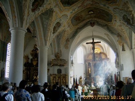 Abschiedsfeier für Pfarrer Winkler mit einem großen Festgottesdienst in Aschau