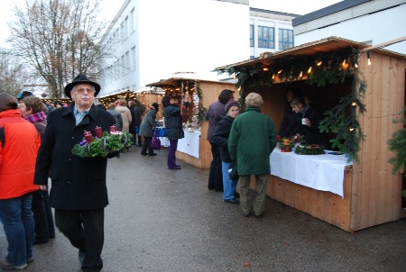 Adventskranzkäufer