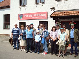 Emmausgang - vor dem Heimatmuseum Unterhaching