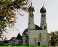 Kirche Weihenlinden aussen