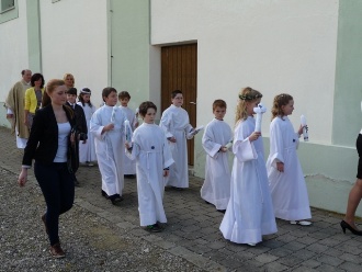 Erstkommunion 2013  Einzug