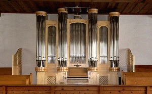 Orgel der Filialkirche St. Vinzenz in Weißbach (Pfarrei Inzell)