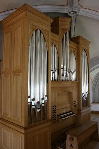 Orgel der Pfarrkirche Mariä Himmelfahrt in Riedering