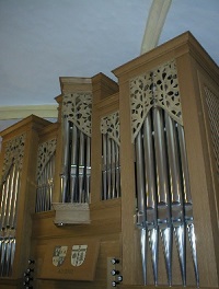 Orgel der Pfarrkirche Hl. Kreuz in Schaftlach