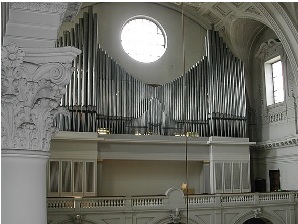 Orgel der Pfarrkirche St. Margaret in München