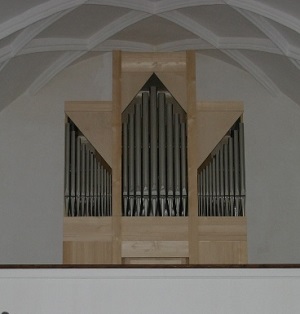 Orgel der Filialkirche Mariä Himmelfahrt in Pörndorf im Pfarrverband Gündlkofen