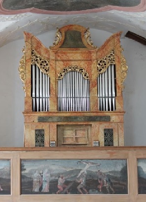 Orgel der Filialkirche St. Maria Magdalena in Baierbach, Pfarrei Stephanskirchen-Haidholzen Maria Königin des Friedens