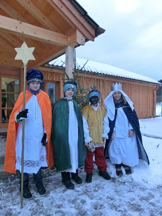 PF_St_Georg_Sternsinger_2014_Wallner_Gruppe