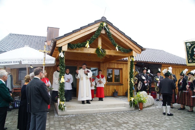 Pf_St_Georg_Einweihung_Pfarrheim_2015 (31)