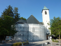 Kirche eingerüstet