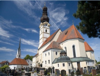 Pfrk Friedhof SO Föhnstimmung klein