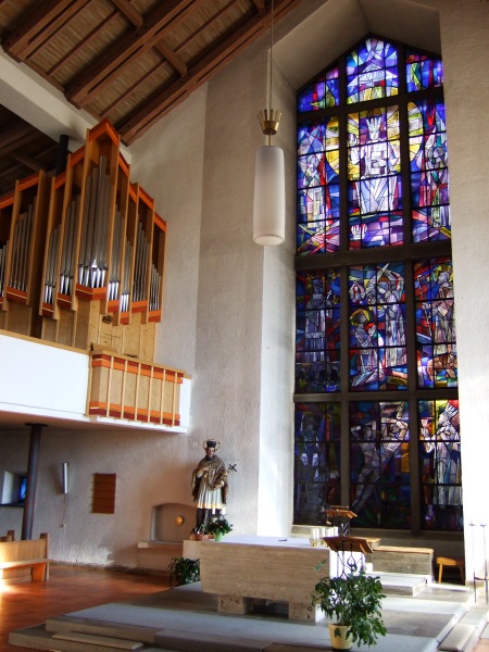 Johann-Nepomuk Altar m Orgel