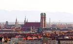 Dom München im Bild weit hinten