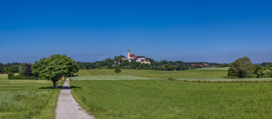 Grüne Wiese Andechs