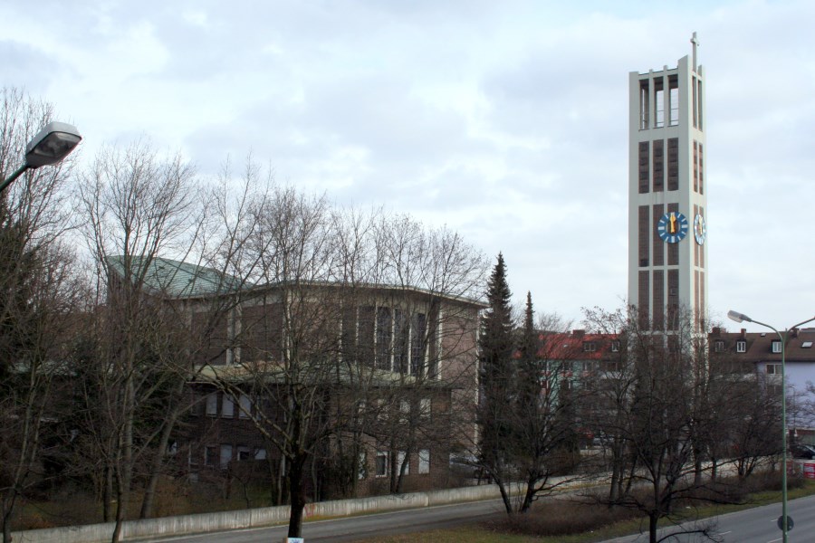 Kirche und Turm