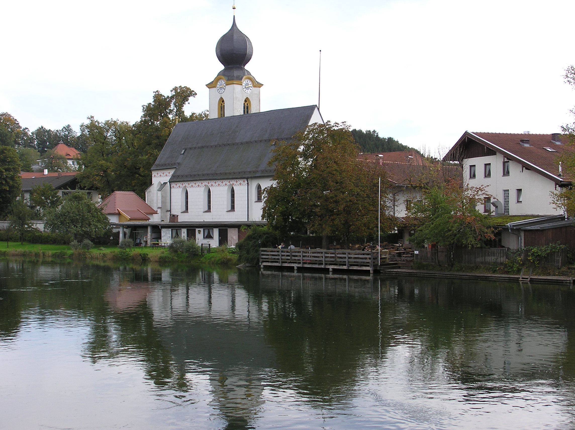 Kirche Truchtlaching Brücke