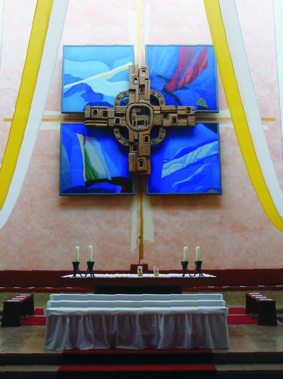 Altarbild St. Pius X. mit Wei-Gelben-Bändern