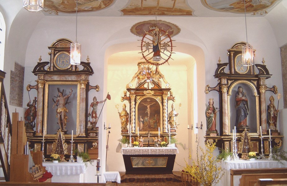 Hl. Kreuz, Fröttmaning, Innenansicht