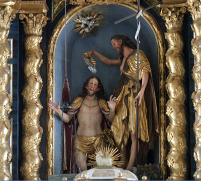 St. Johannes d.T., Straußdorf, Altar