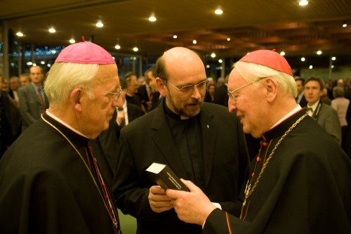 Kardinal Wetter feiert sein 25-jähriges Jubiläum als Oberhirte des Erzbistums bei einem Empfang am 8. Dezember 2007 im Kardinal-Wendel-Haus in München