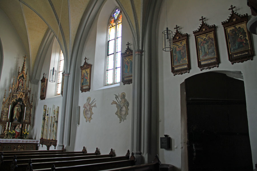 Bild_Deinting_Kirche_rechts