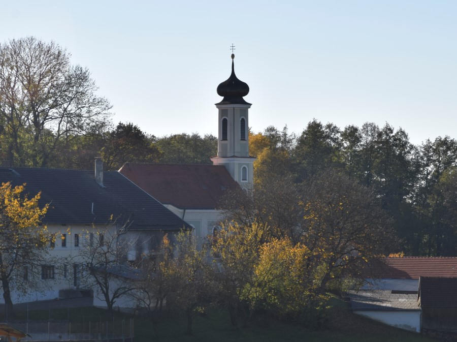 Amelgering Filialkirche Pfarrei Hohenpolding