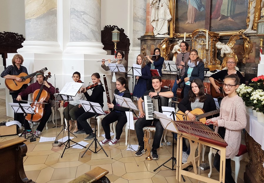 Gruppenbild der Kindermusikgruppe Klostermäuse