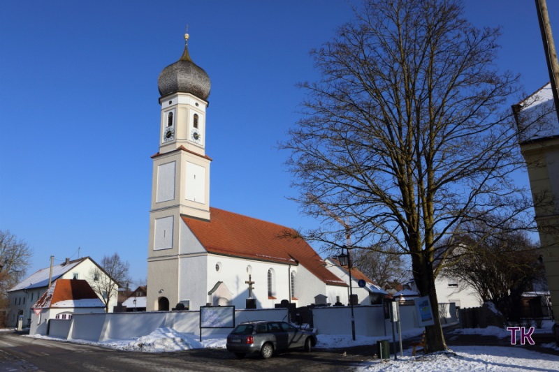 Außenansicht Filialkirche Mintraching