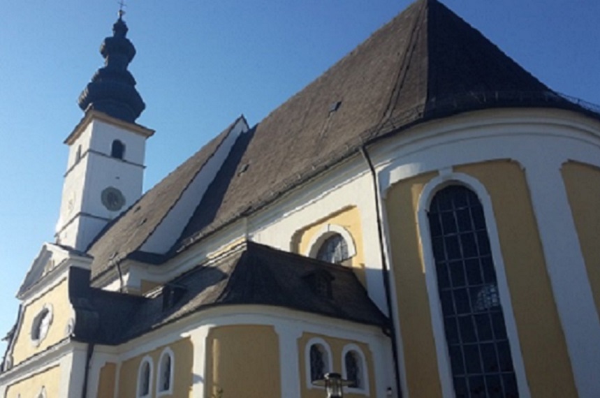 Große Pfarrkirche in Waging