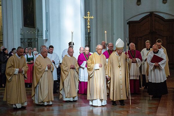 65. Jahrestag der Priesterweihe von Kardinal Friedrich Wetter
Festgottesdienst im Münchner Liebfrauendom am 14. Oktober 2018