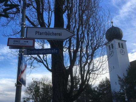 Pfarrbücherei Wegweiser