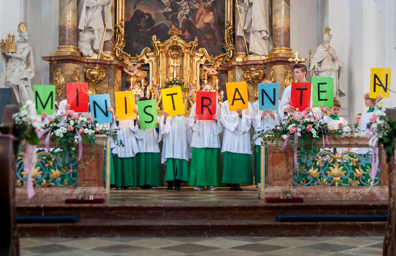 Neuaufnahme und Verabschiedung von Rotter Minis am 11. November 2018 in der Pfarrkirche Rott