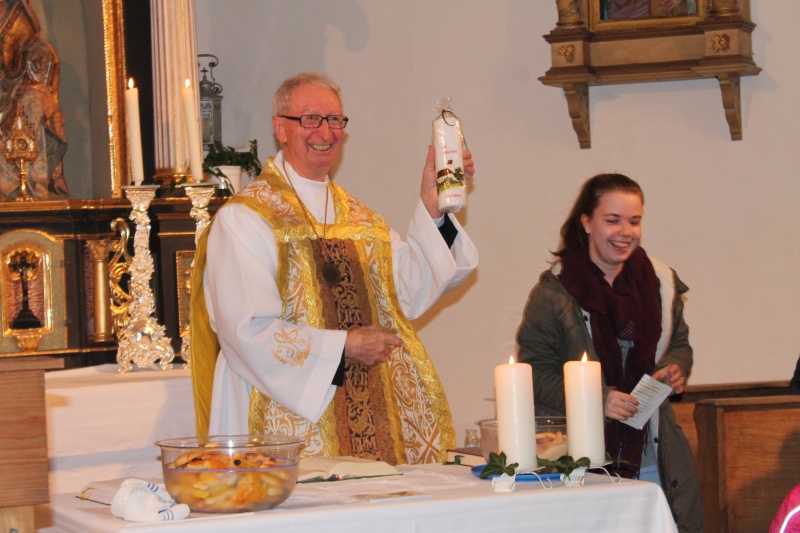 50 jähriges Priesterjubiläum und 50 Jahre Martinsgttesdienst in Ilmberg von Pfarrer Martin Thurner