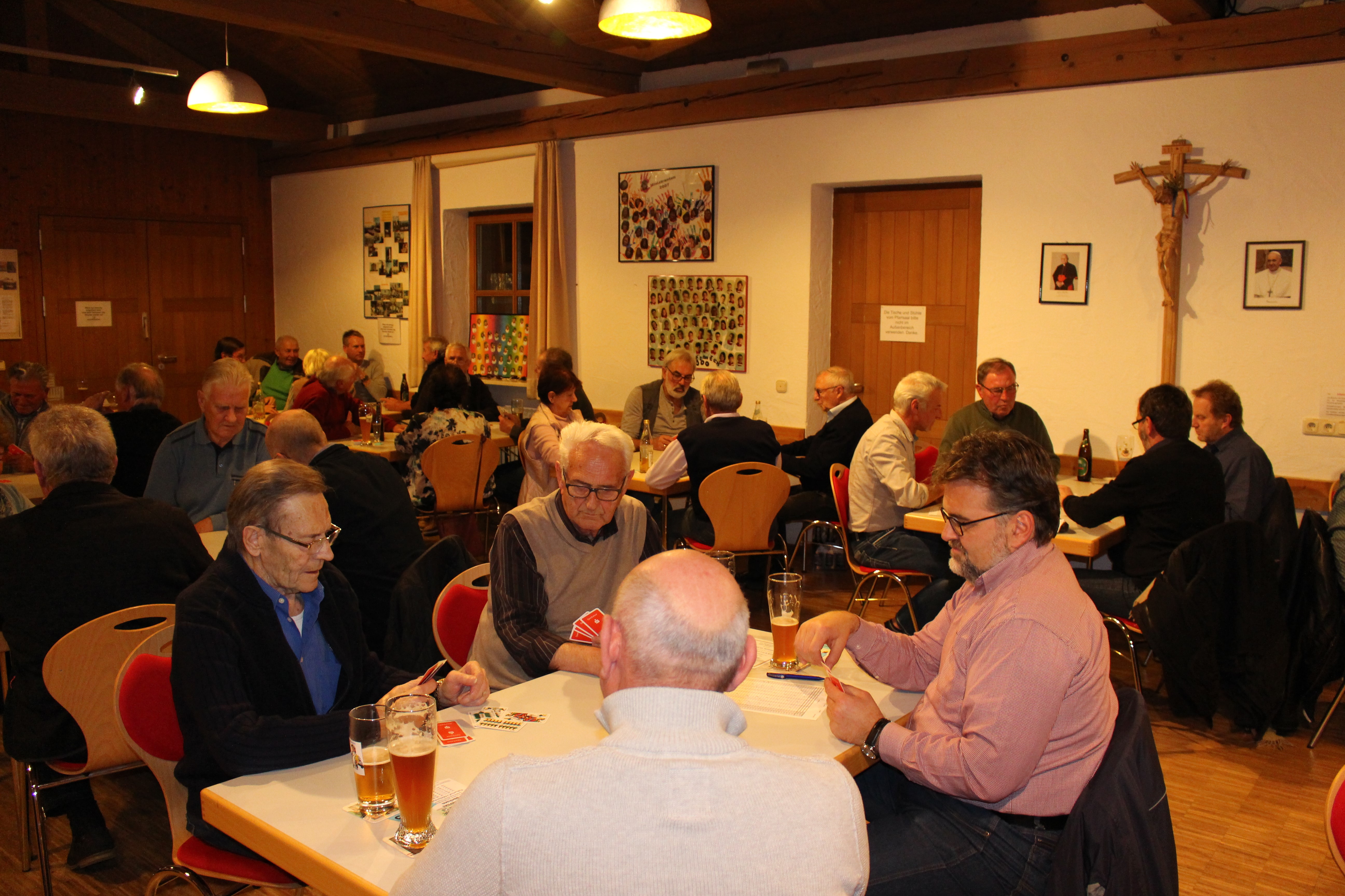 Schafkopf-Benefiztunier