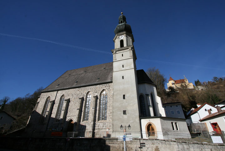 Kirche St. Andreas Trostberg Sommer
