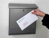 Briefkasten Caritas