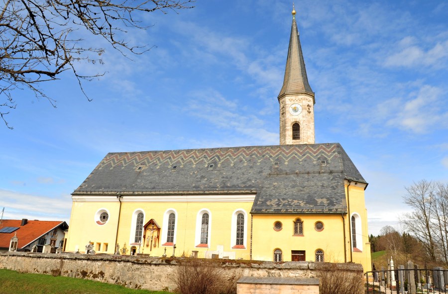 Pfarrkirche Neukirchen