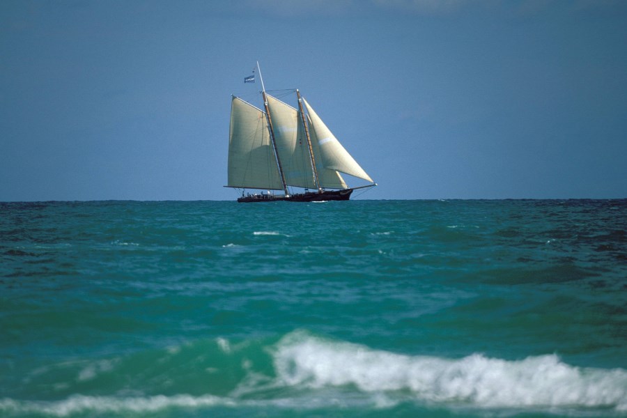 Segelschiff auf Meer