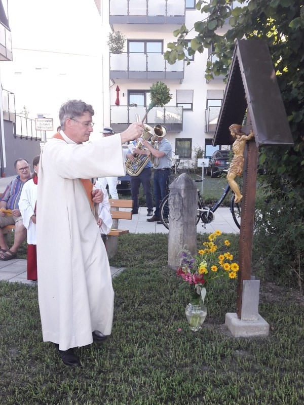 Einweihung Wegkreuz am Fürstenweg