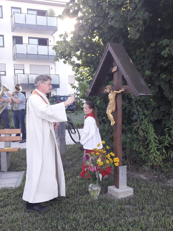 Einweihung Wegkreuz am Fürstenweg