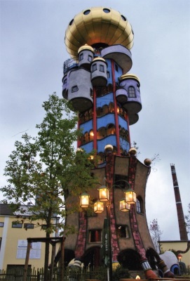 Hundertwasserturm im Jahr 2009