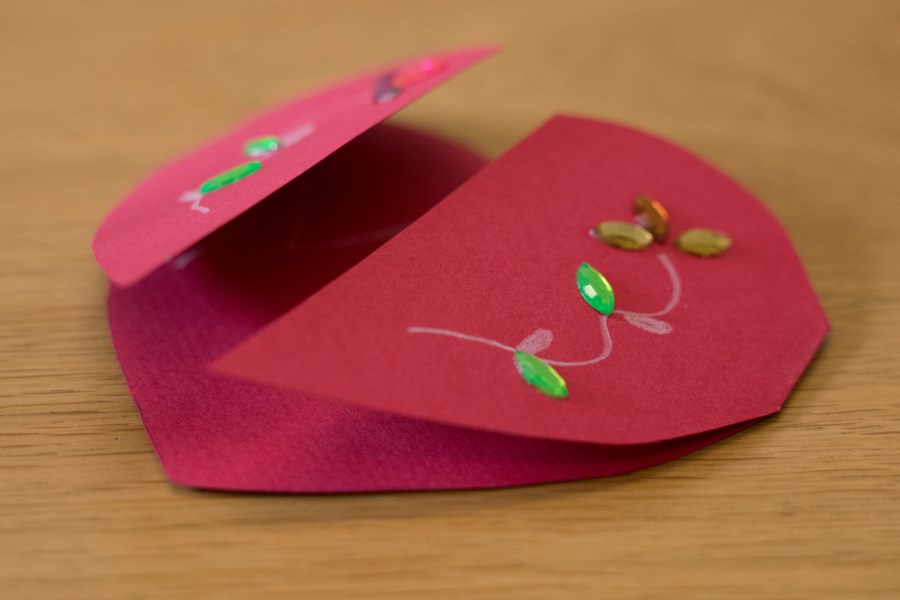 Herz aus Papier basteln