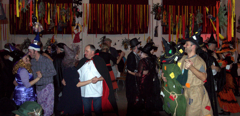 Pfarrball 2020 - Zauberer und Hexen