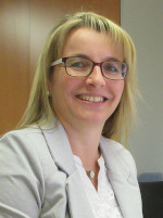 Porträt Claudia Hautzinger