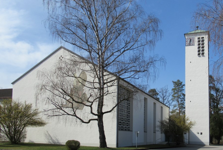 Kirche Herz Jesu Außenansicht