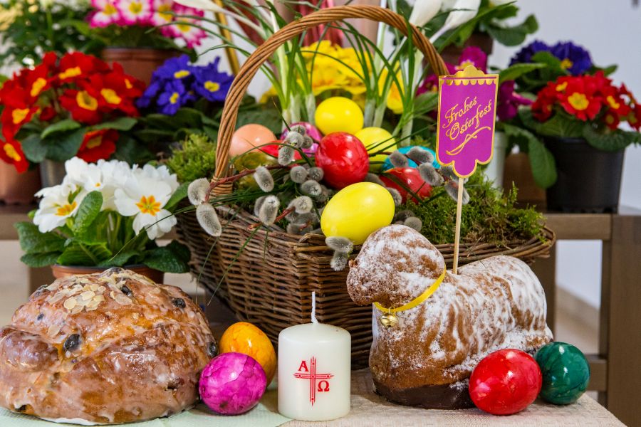 Korb zur Speisenweihe an Ostern