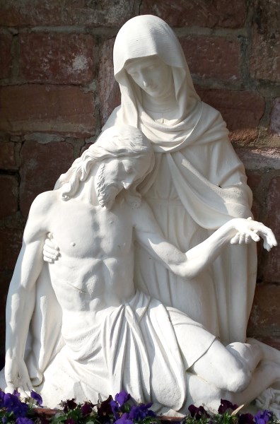 Maria Jesus Pieta toter Jesus Mutter