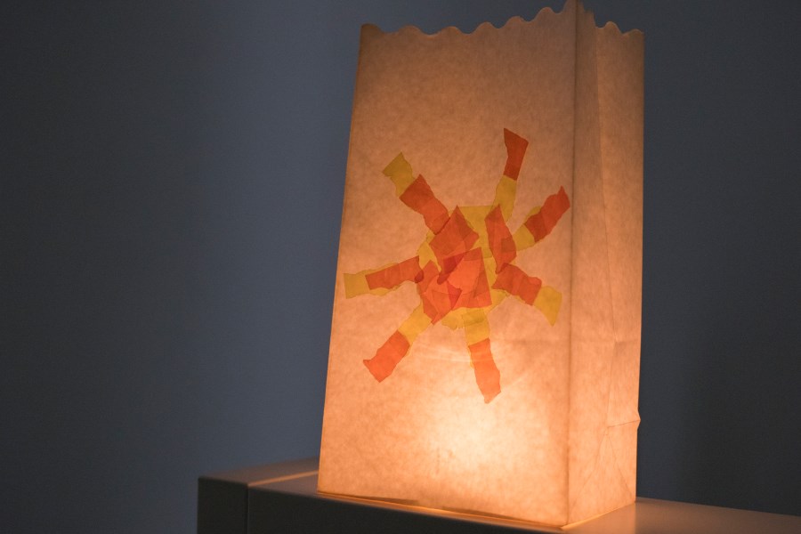 Lichtttüte aus Papier basteln